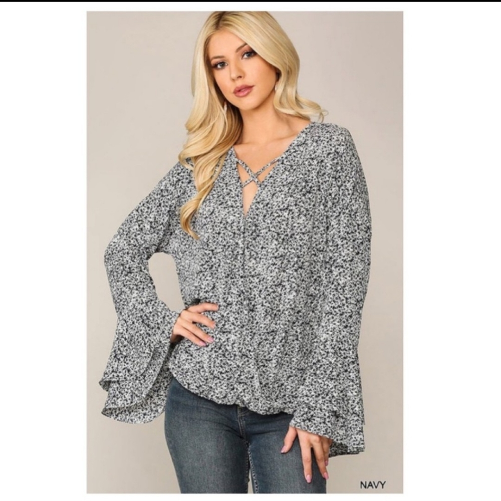 **SOLD** NAVY BELL SLEEVE TOP - Picture 2 of 7